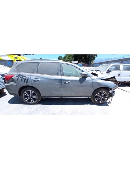 NISSAN PATHFINDER 2019%separator% %shop-name%