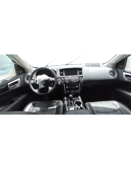 NISSAN PATHFINDER 2019%separator% %shop-name%