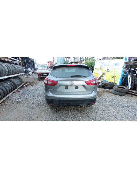 NISSAN QASHQAI 2015%separator% %shop-name%