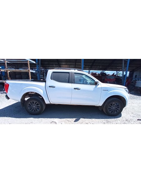 NISSAN NP300 2019%separator% %shop-name%