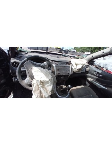 NISSAN NP300 2020%separator% %shop-name%