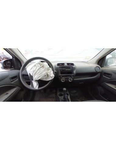 MITSUBISHI MIRAGE 2015%separator% %shop-name%