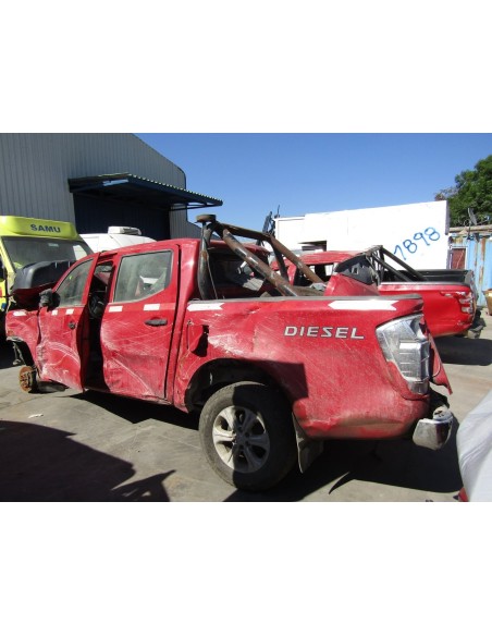 NISSAN NP300 2019%separator% %shop-name%