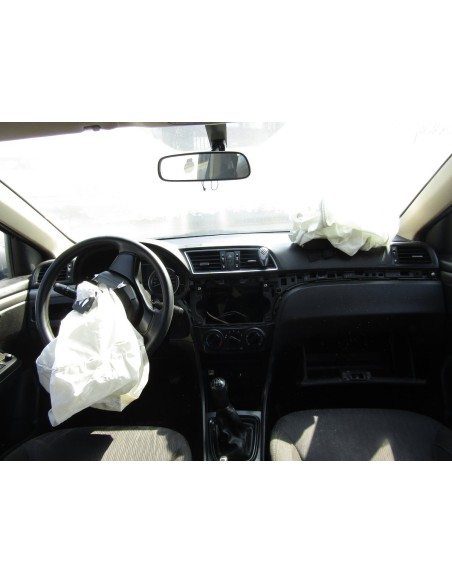 SUZUKI CIAZ 2016%separator% %shop-name%