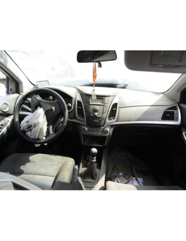 SSANGYONG KORANDO 2015%separator% %shop-name%