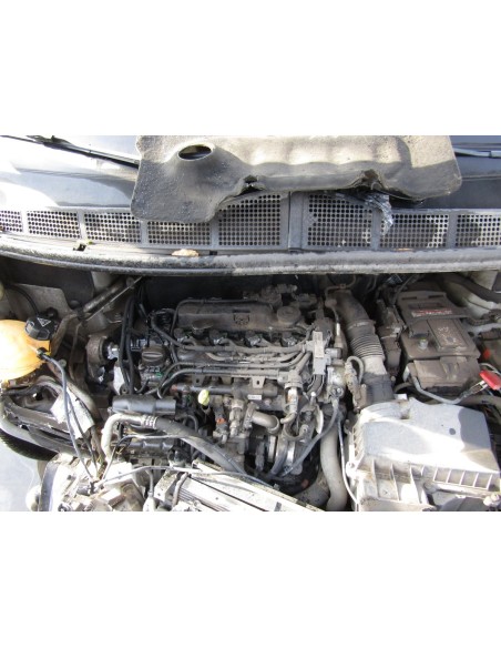 PEUGEOT TRAVELLER 2019%separator% %shop-name%