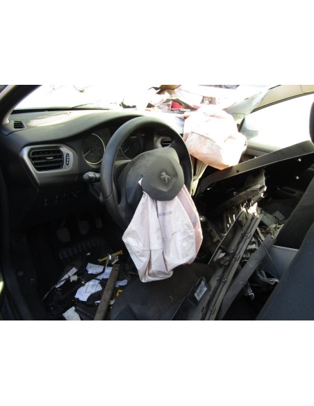 PEUGEOT 301 2018%separator% %shop-name%