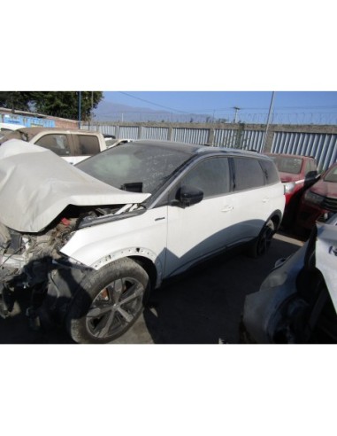 PEUGEOT 5008 2018%separator% %shop-name%