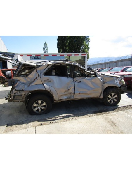 TOYOTA FORTUNER 2007%separator% %shop-name%