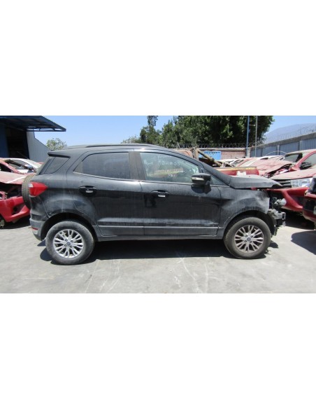 FORD ECOSPORT 2015%separator% %shop-name%