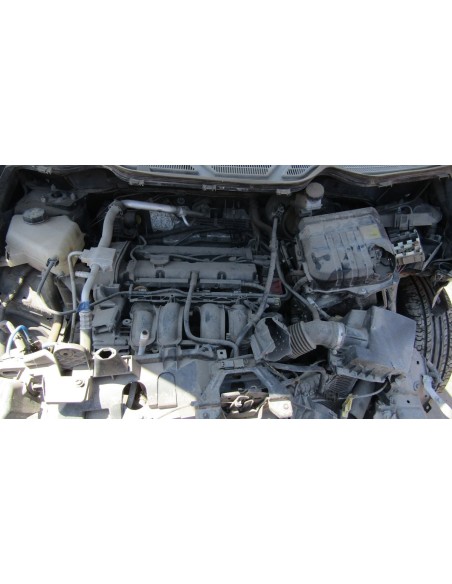 FORD ECOSPORT 2015%separator% %shop-name%