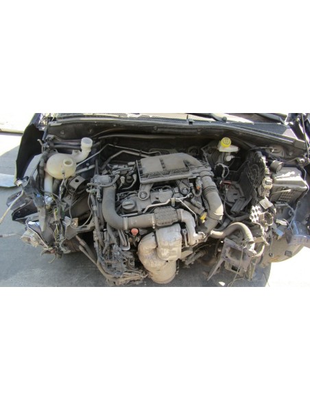 PEUGEOT 208 2014%separator% %shop-name%