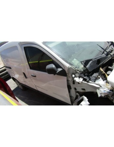 RENAULT DOKKER 2015%separator% %shop-name%