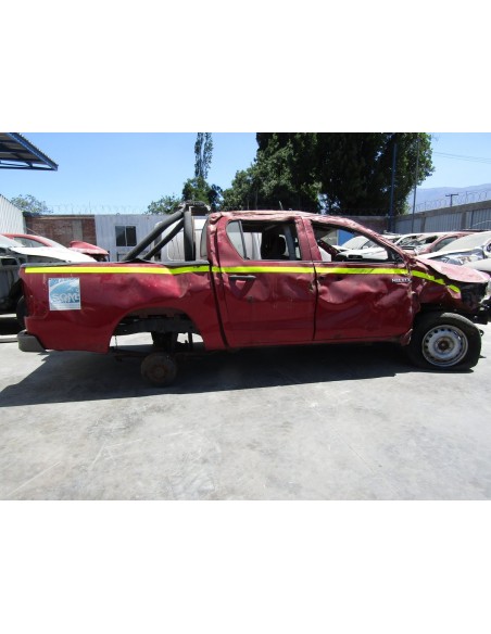 TOYOTA HILUX 2016%separator% %shop-name%