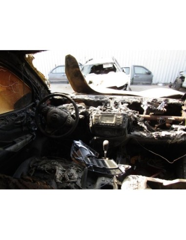 NISSAN NP300 2019%separator% %shop-name%