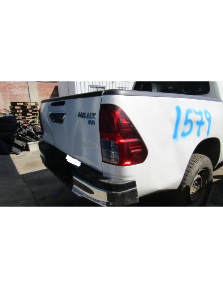 TOYOTA HILUX 2019%separator% %shop-name%