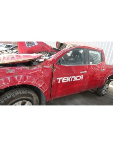 NISSAN NP300 2018%separator% %shop-name%