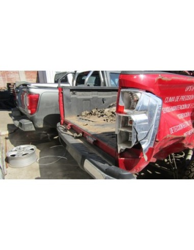 NISSAN NP300 2018%separator% %shop-name%