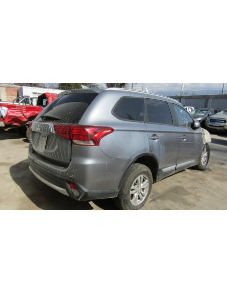 MITSUBISHI OUTLANDER 2017%separator% %shop-name%