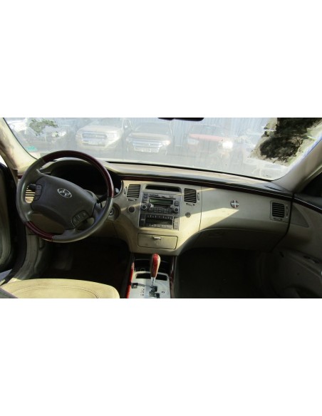 HYUNDAI AZERA 2006%separator% %shop-name%