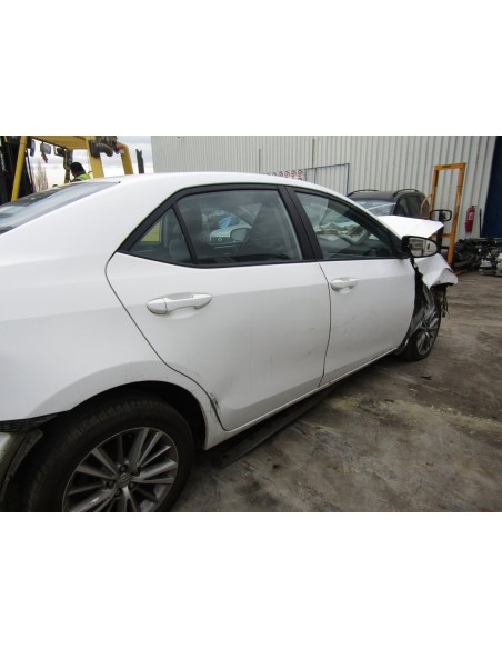 TOYOTA COROLLA 2015%separator% %shop-name%
