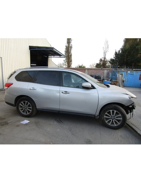 NISSAN PATHFINDER 2016%separator% %shop-name%