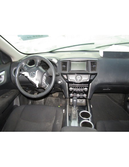 NISSAN PATHFINDER 2016%separator% %shop-name%