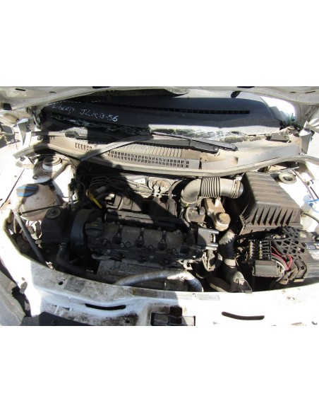 VOLKSWAGEN VOYAGE 2017%separator% %shop-name%