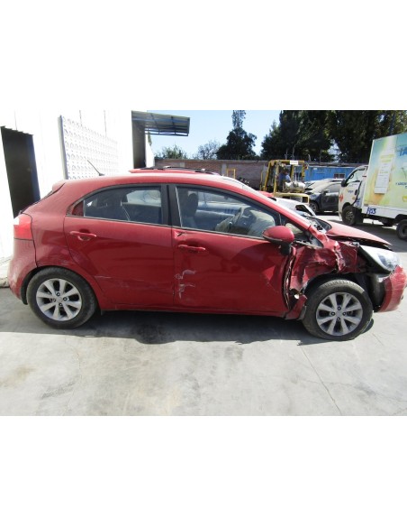 KIA RIO 5 2015%separator% %shop-name%