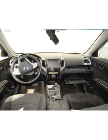 SSANGYONG TIVOLI 2018%separator% %shop-name%