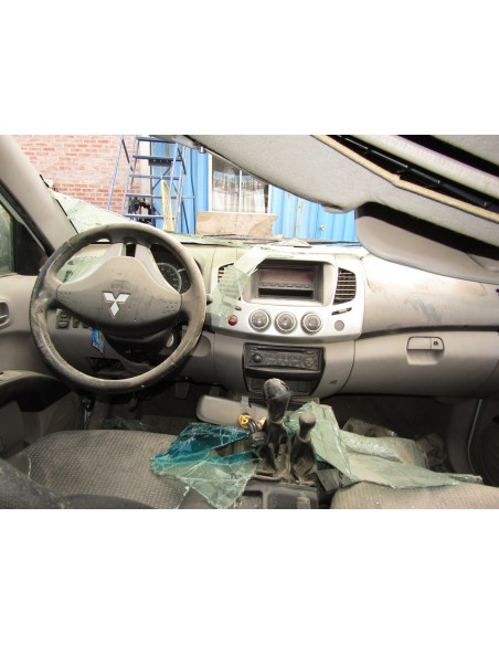 MITSUBISHI L200 2011%separator% %shop-name%