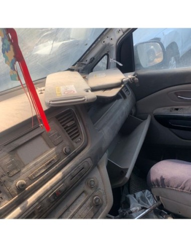 KIA GRAND CARNIVAL 2016%separator% %shop-name%