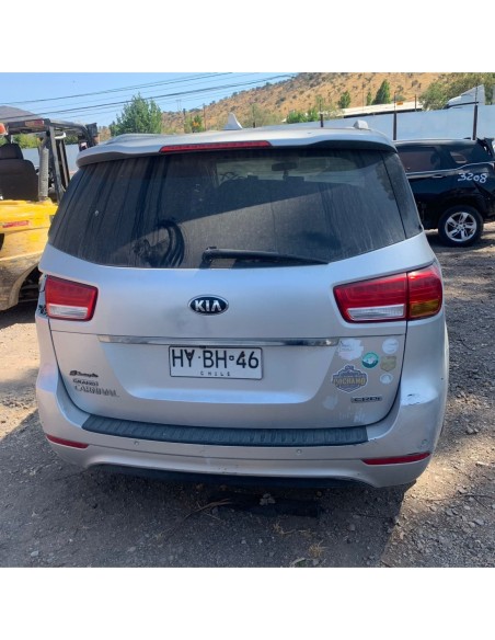 KIA GRAND CARNIVAL 2016%separator% %shop-name%