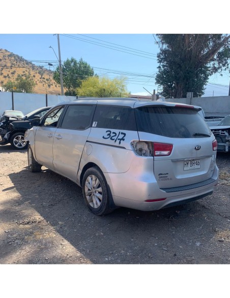 KIA GRAND CARNIVAL 2016%separator% %shop-name%