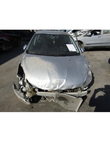 PEUGEOT 208 2015%separator% %shop-name%