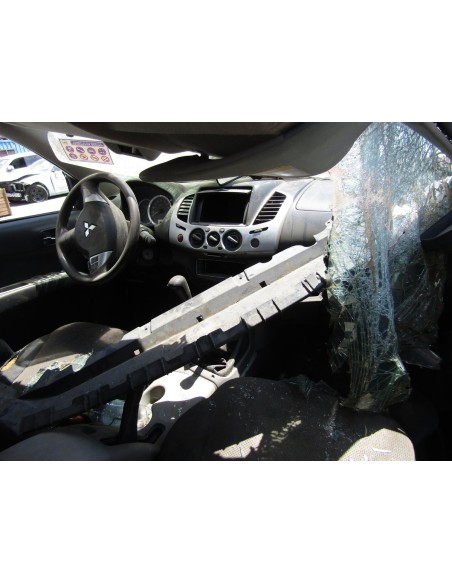 MITSUBISHI L200 2015%separator% %shop-name%