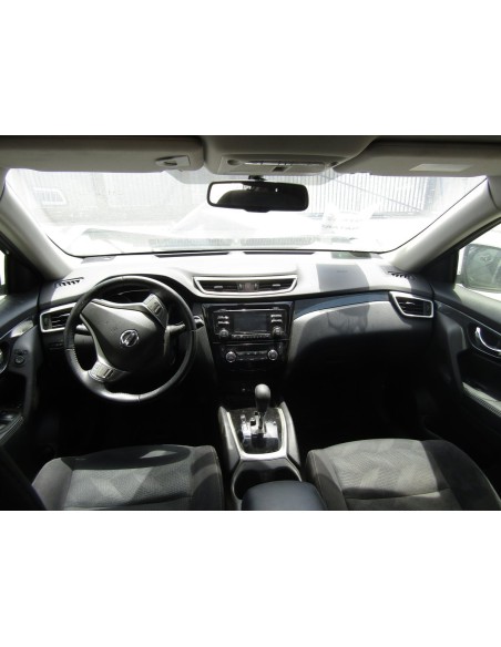 NISSAN X-TRAIL 2016%separator% %shop-name%