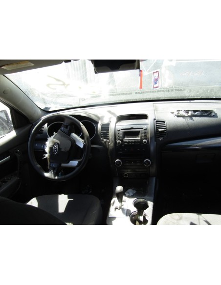 KIA SORENTO 2011%separator% %shop-name%