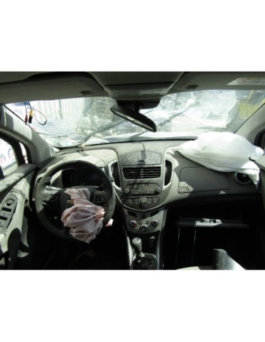 CHEVROLET TRACKER 2015%separator% %shop-name%