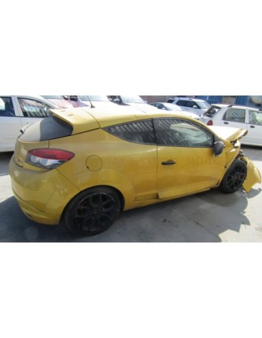 RENAULT MEGANE 2015%separator% %shop-name%