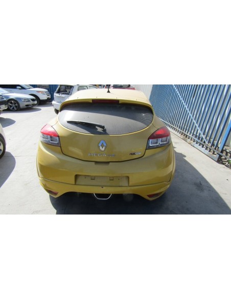 RENAULT MEGANE 2015%separator% %shop-name%