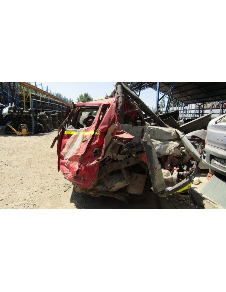 NISSAN NP300 2017%separator% %shop-name%