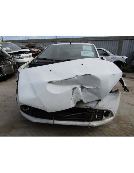 RENAULT SYMBOL SEDAN 2015 4X2 1