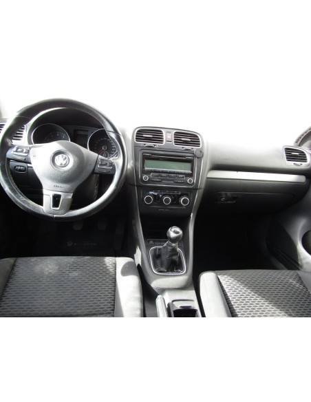 VOLKSWAGEN GOLF 2012%separator% %shop-name%