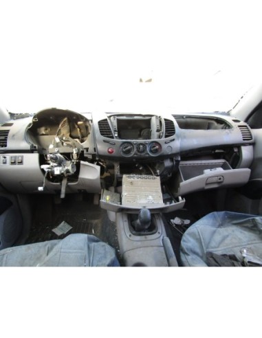 MITSUBISHI L200 PICK UP DOBLE CABINA 2014 4X2 2