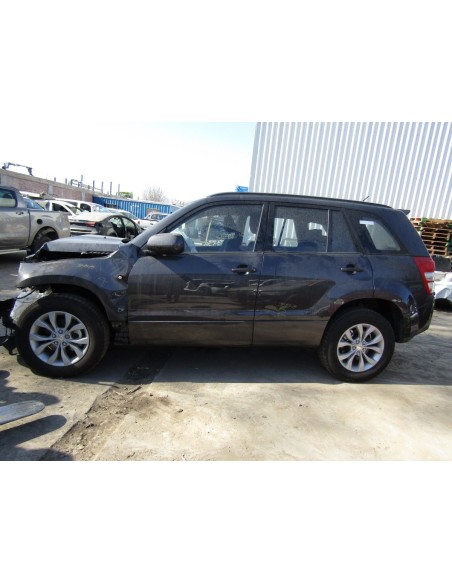 SUZUKI GRAND NOMADE 2018%separator% %shop-name%