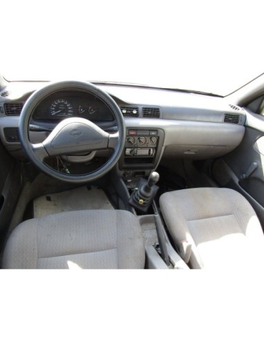 NISSAN SENTRA 1997%separator% %shop-name%