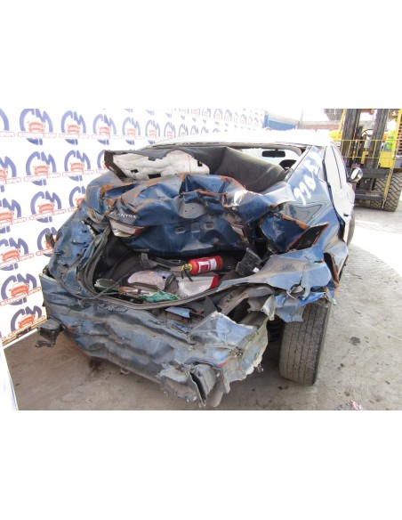 HYUNDAI ELANTRA 2016%separator% %shop-name%