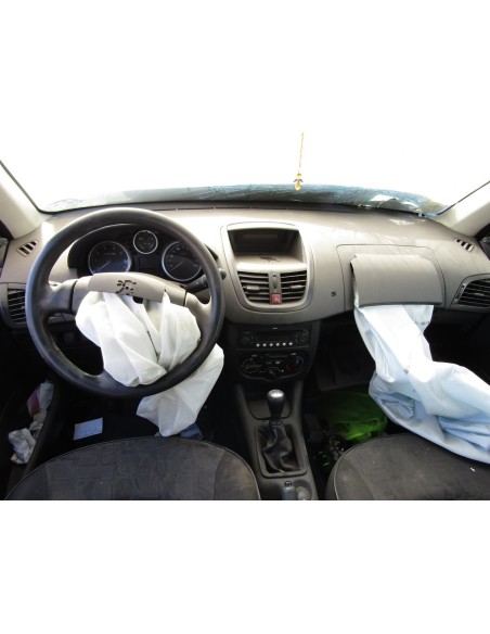 PEUGEOT 207 2010%separator% %shop-name%