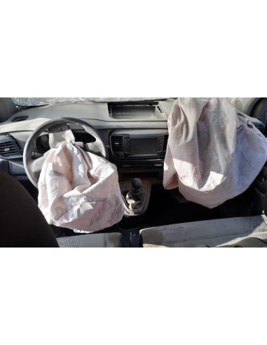 PEUGEOT TRAVELLER 2018%separator% %shop-name%